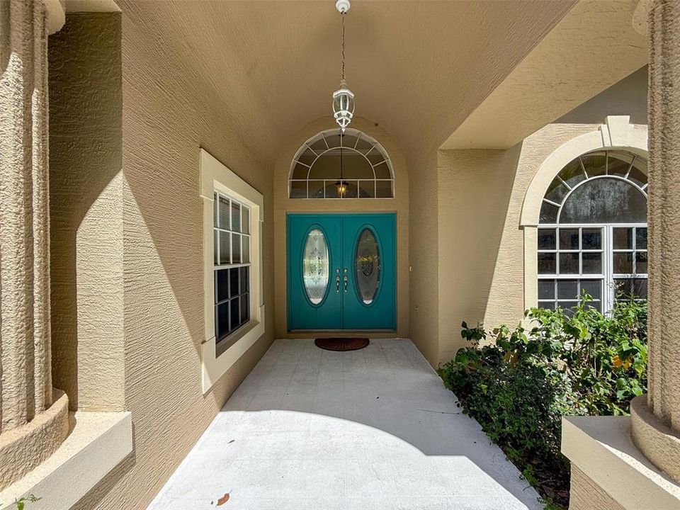 Active With Contract: $820,000 (3 beds, 2 baths, 2412 Square Feet)