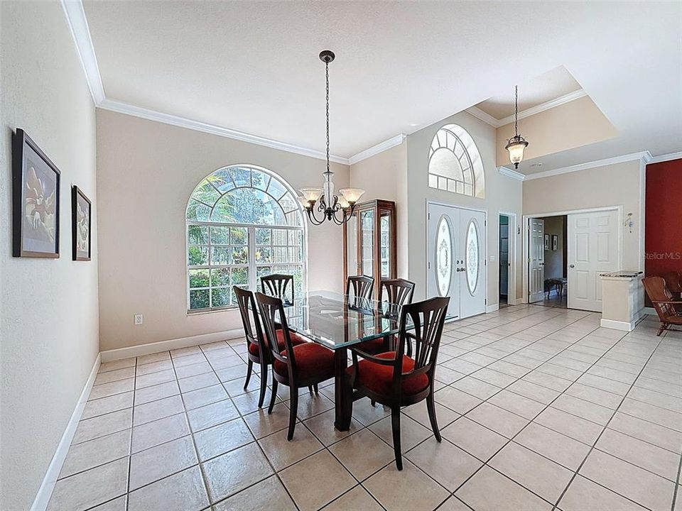 Active With Contract: $820,000 (3 beds, 2 baths, 2412 Square Feet)