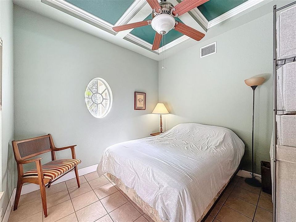 Active With Contract: $820,000 (3 beds, 2 baths, 2412 Square Feet)