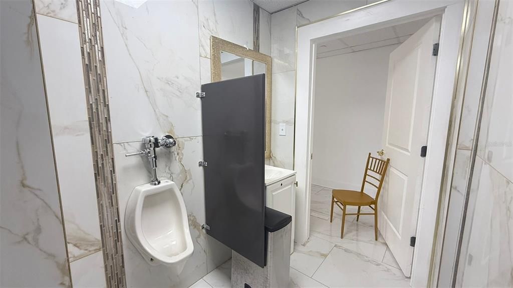 На продажу: $4,500,000 (0 спален, 0 ванн, 9353 Квадратных фут)