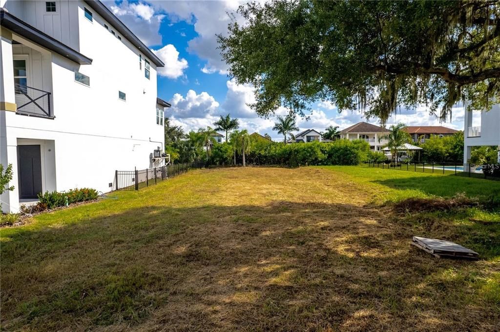 For Sale: $269,500 (0.13 acres)