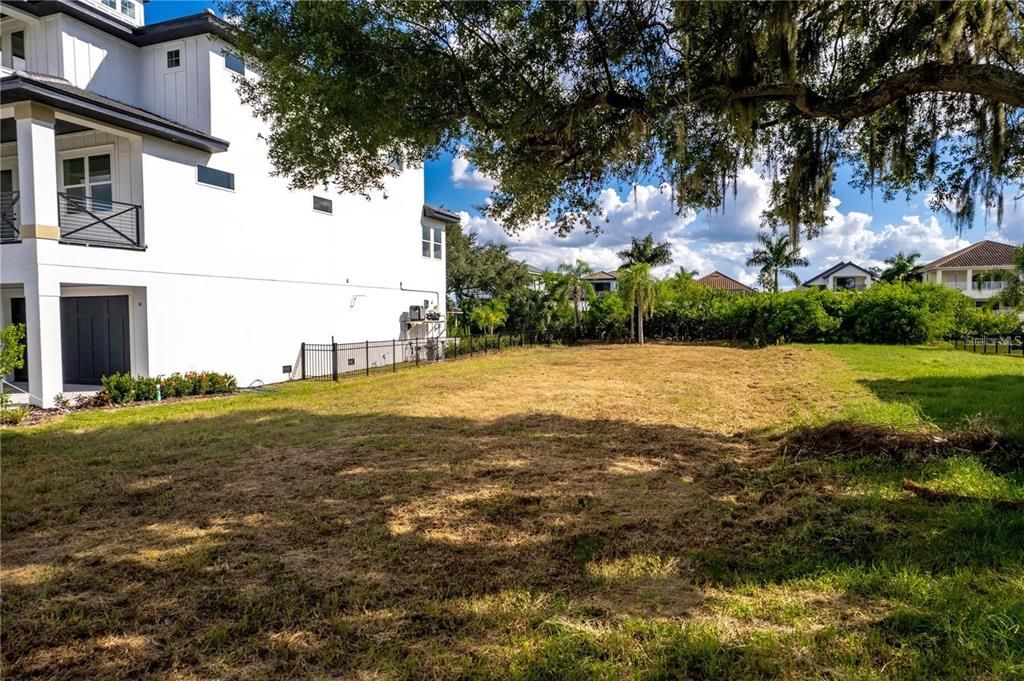 For Sale: $269,500 (0.13 acres)