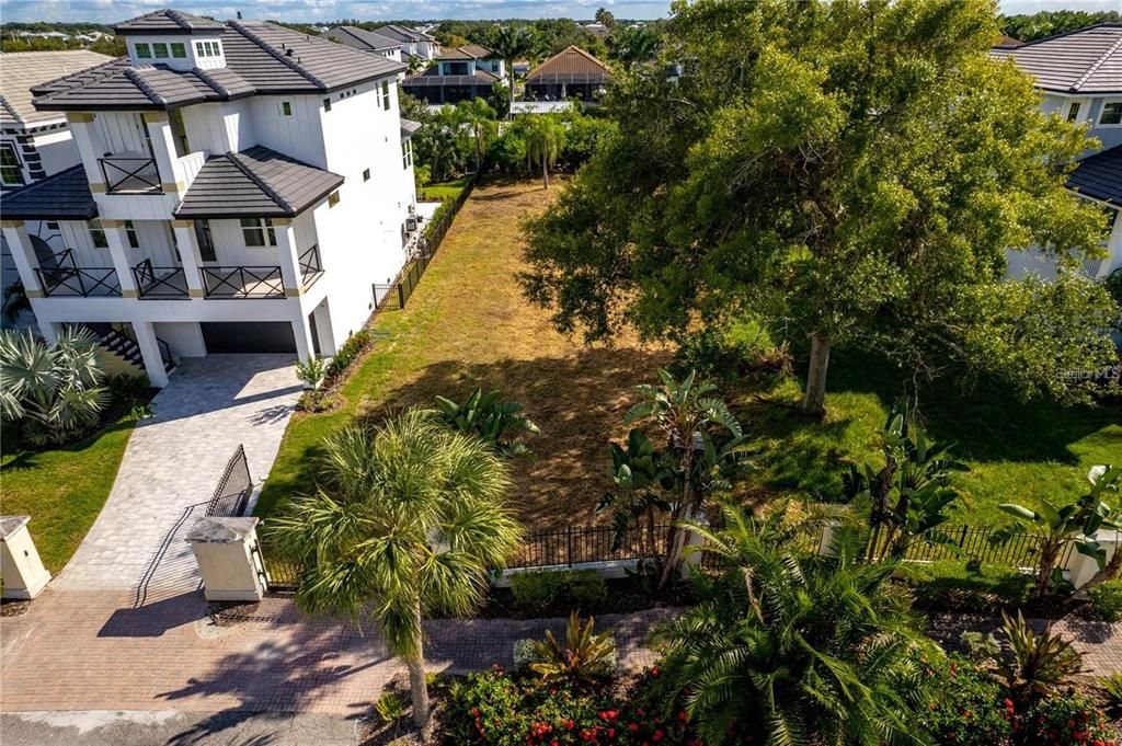 For Sale: $269,500 (0.13 acres)