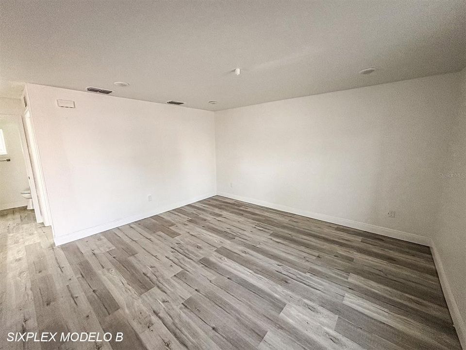 В аренду: $1,749 (2 спален, 1 ванн, 857 Квадратных фут)