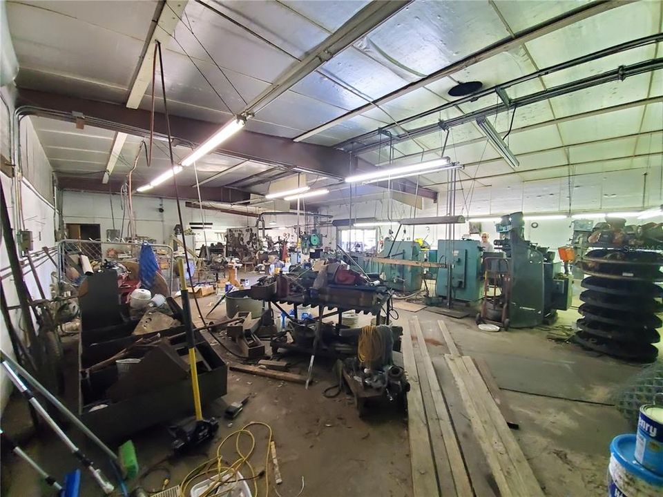 待售: $350,000 (0 贝兹, 0 浴室, 3832 平方英尺)