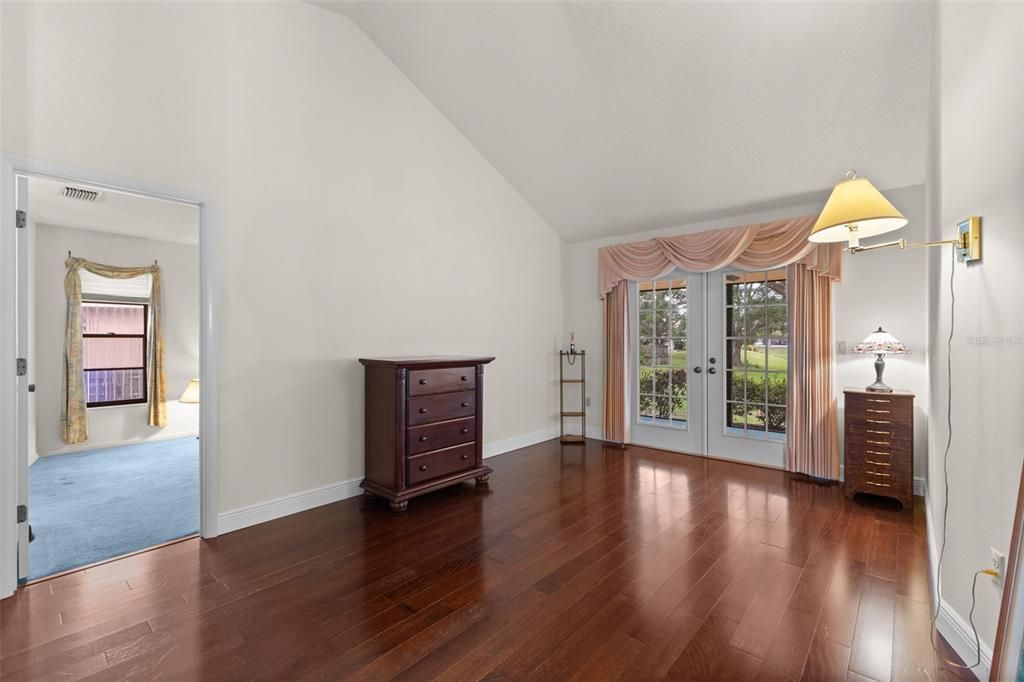 For Sale: $415,000 (3 beds, 2 baths, 1590 Square Feet)