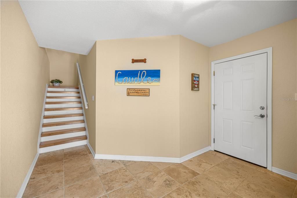 For Sale: $919,000 (3 beds, 2 baths, 1728 Square Feet)