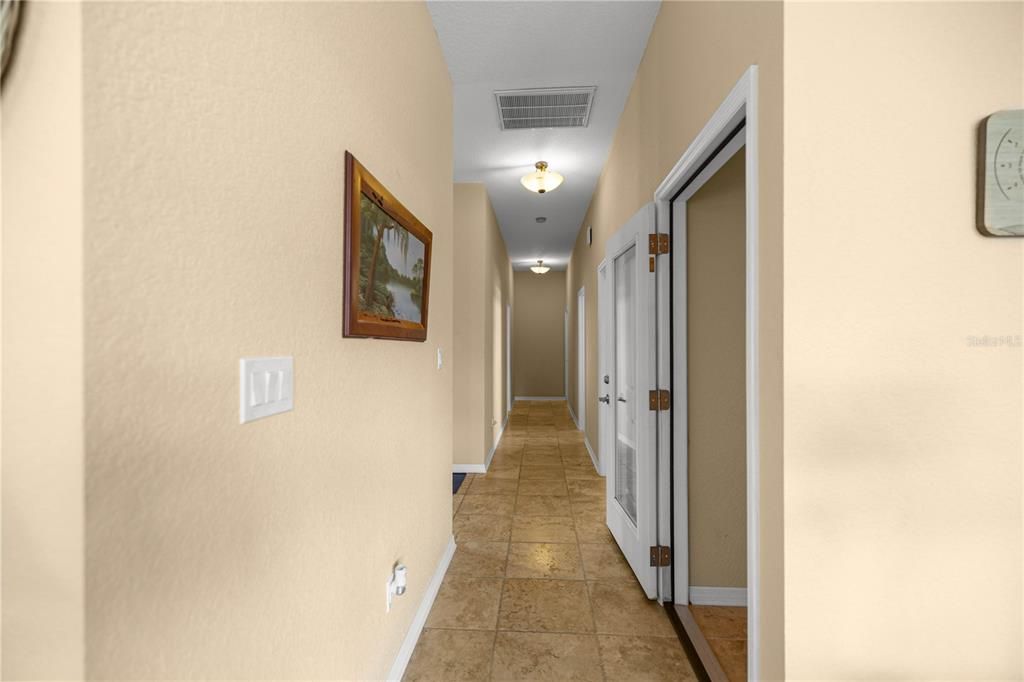 For Sale: $919,000 (3 beds, 2 baths, 1728 Square Feet)