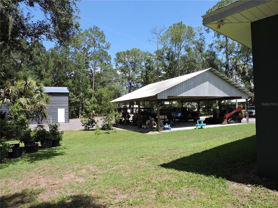 For Sale: $797,000 (3 beds, 2 baths, 1832 Square Feet)