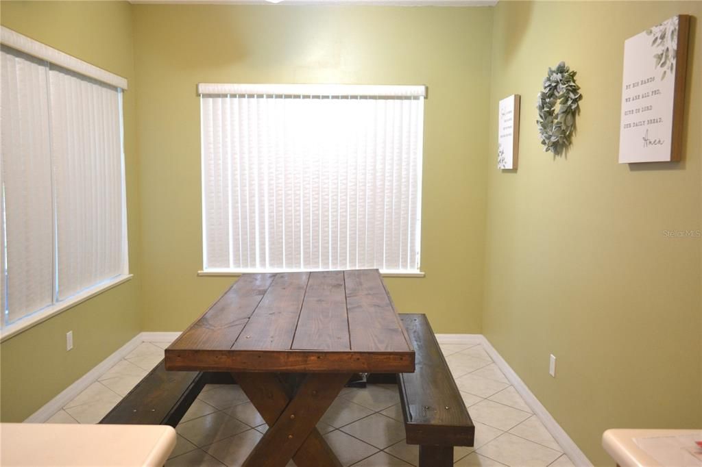 For Sale: $797,000 (3 beds, 2 baths, 1832 Square Feet)