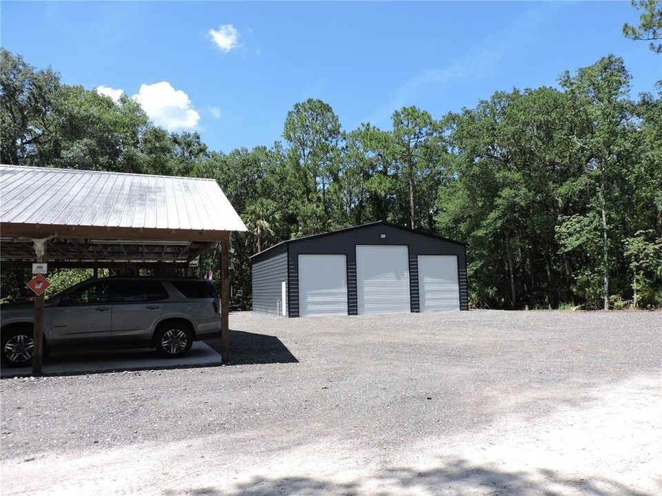 For Sale: $797,000 (3 beds, 2 baths, 1832 Square Feet)