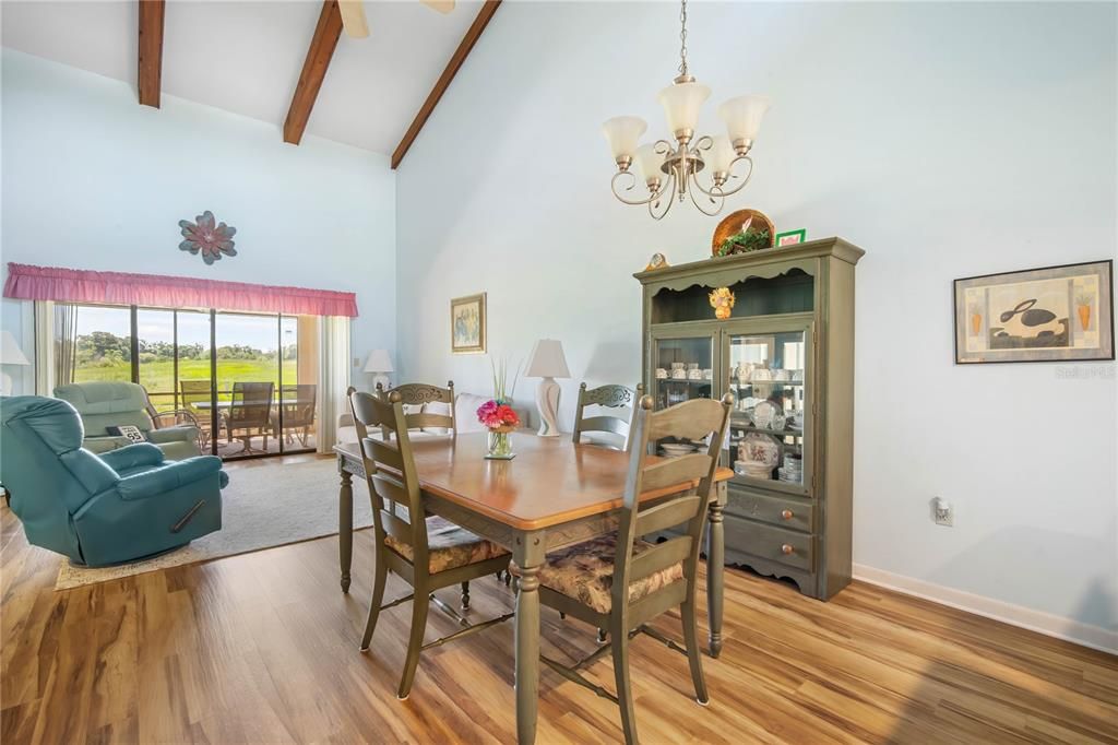 En Renta: $1,769 (3 camas, 2 baños, 1228 Pies cuadrados)