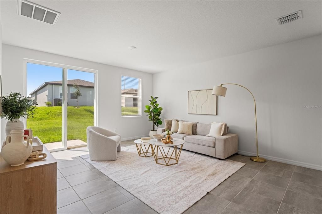 На продажу: $315,000 (4 спален, 2 ванн, 2168 Квадратных фут)