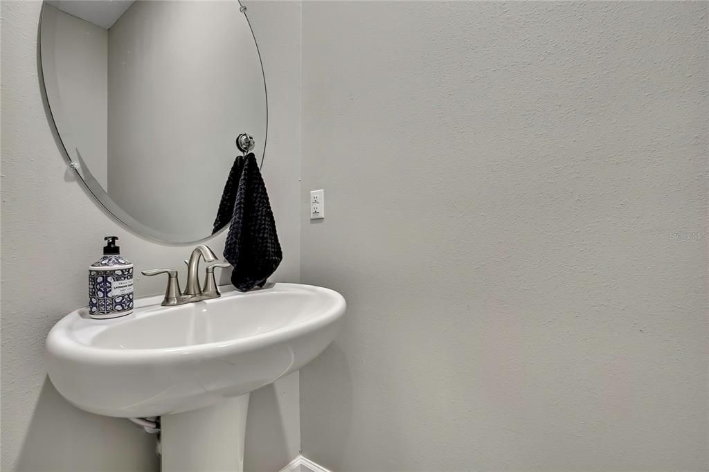 En Venta: $374,900 (3 camas, 2 baños, 1801 Pies cuadrados)