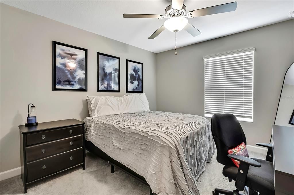 En Venta: $374,900 (3 camas, 2 baños, 1801 Pies cuadrados)