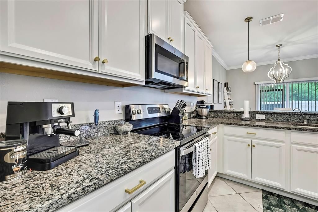 En Venta: $374,900 (3 camas, 2 baños, 1801 Pies cuadrados)