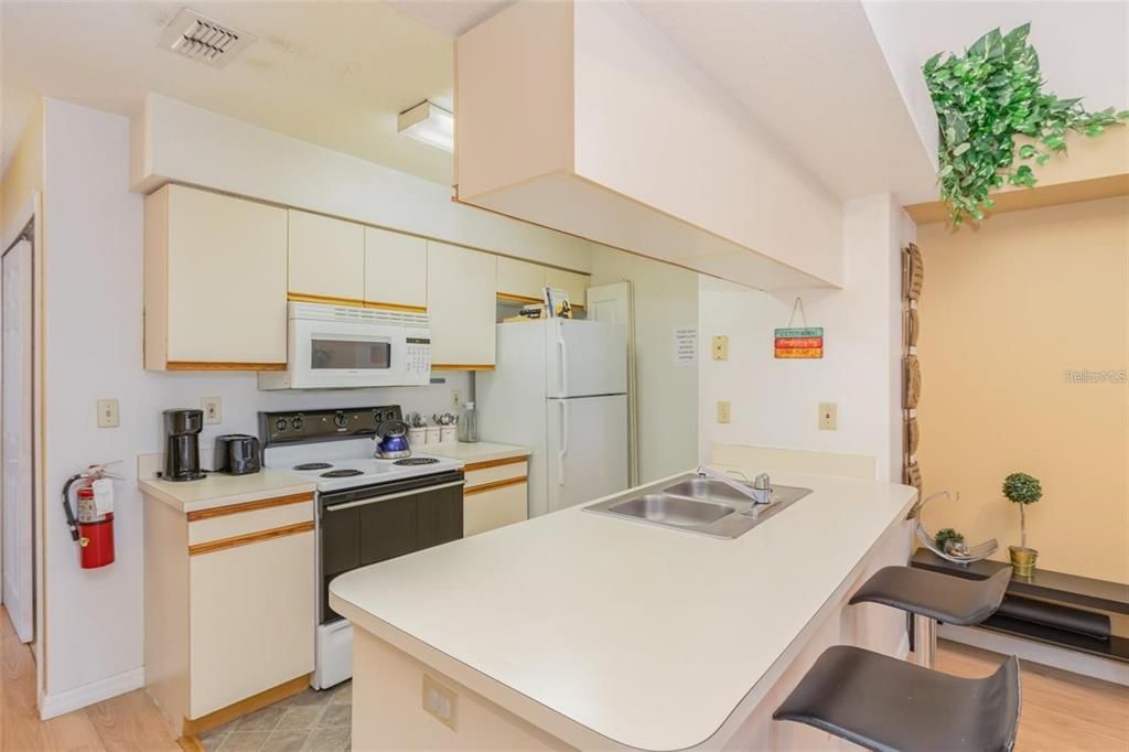 Activo con contrato: $150,000 (3 camas, 2 baños, 1287 Pies cuadrados)