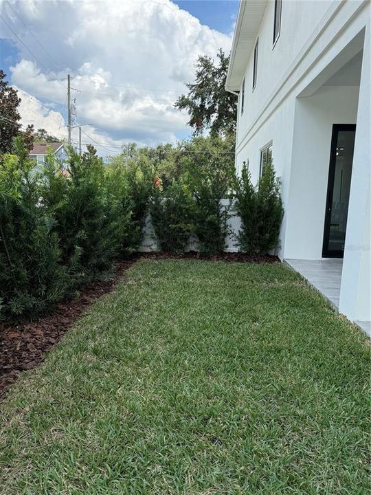 Под контрактом: $949,900 (4 спален, 3 ванн, 2803 Квадратных фут)