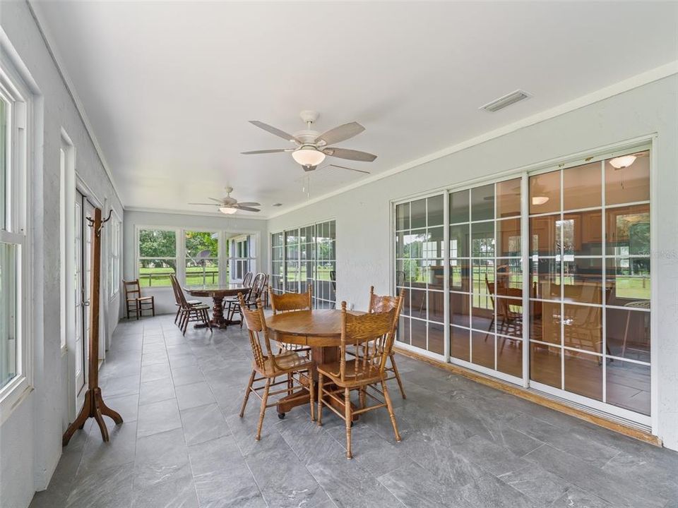 For Sale: $820,000 (3 beds, 2 baths, 2487 Square Feet)