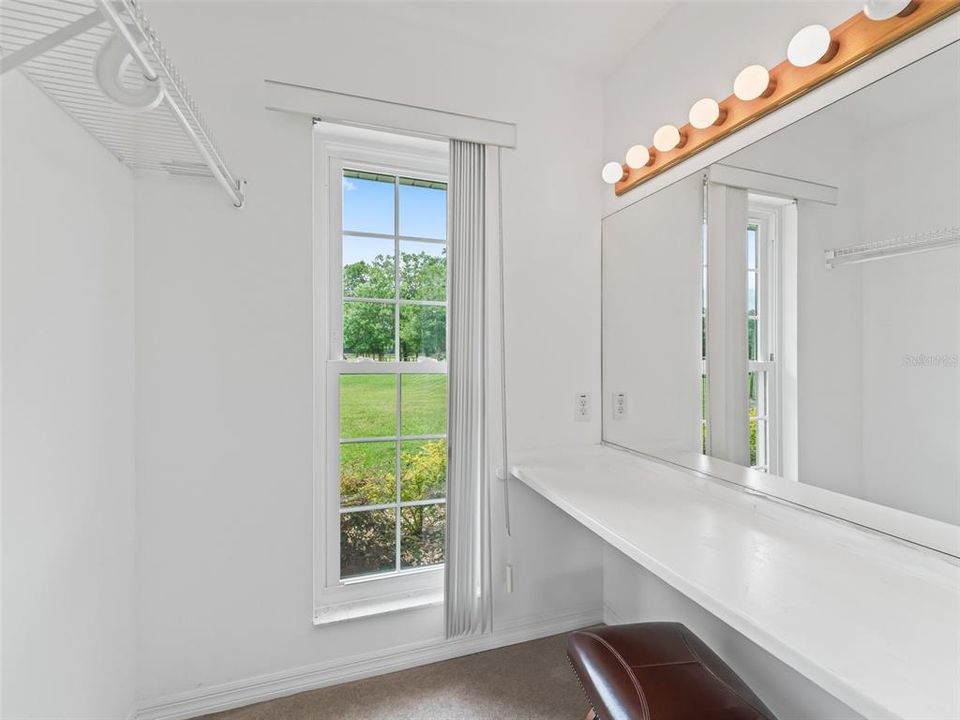 For Sale: $820,000 (3 beds, 2 baths, 2487 Square Feet)