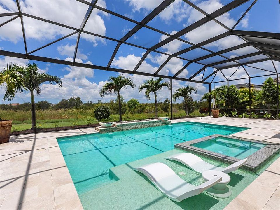 合同活跃: $2,450,000 (3 贝兹, 4 浴室, 3226 平方英尺)