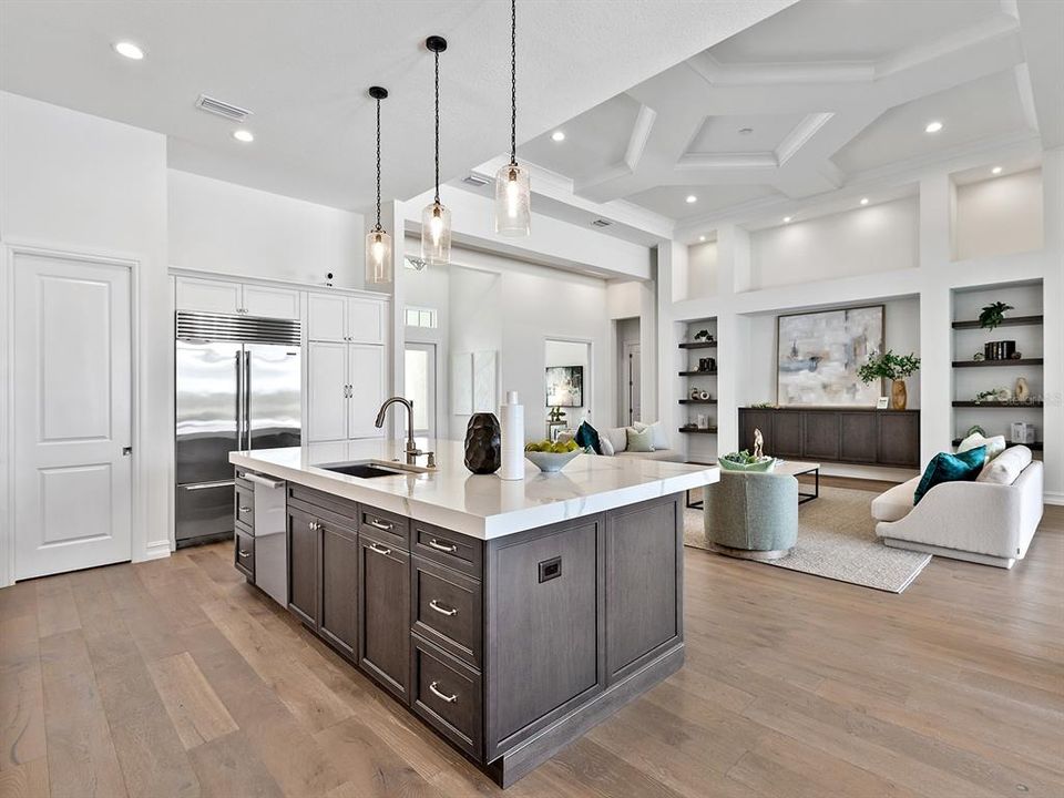 合同活跃: $2,450,000 (3 贝兹, 4 浴室, 3226 平方英尺)