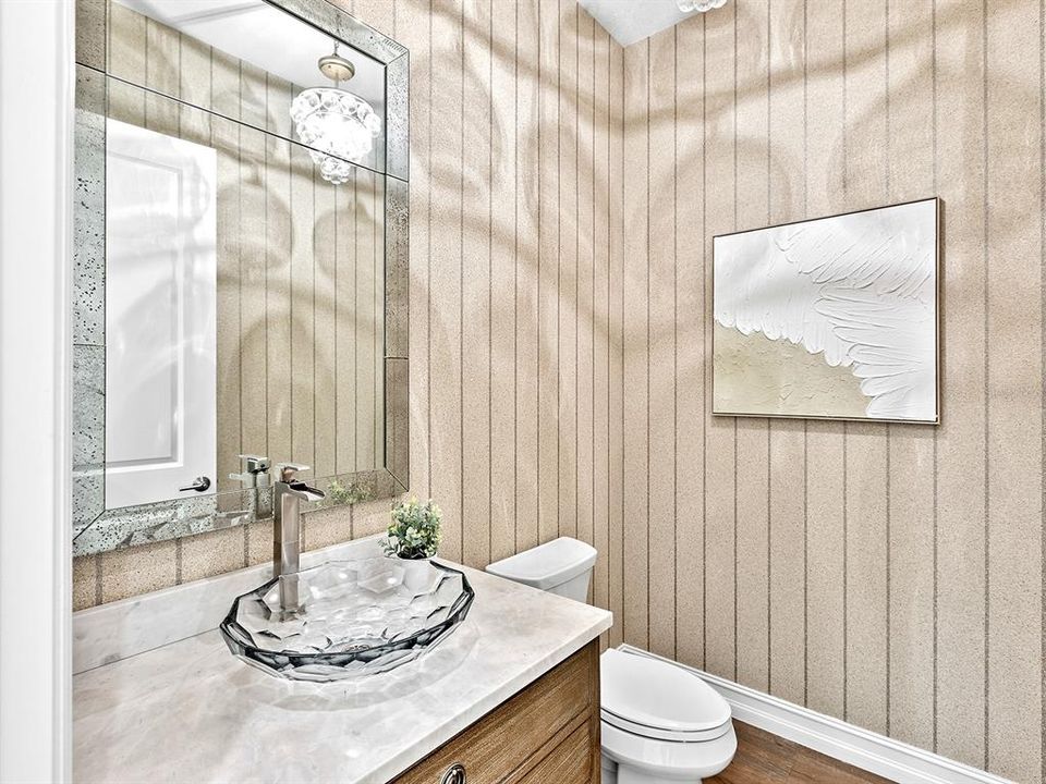 合同活跃: $2,450,000 (3 贝兹, 4 浴室, 3226 平方英尺)