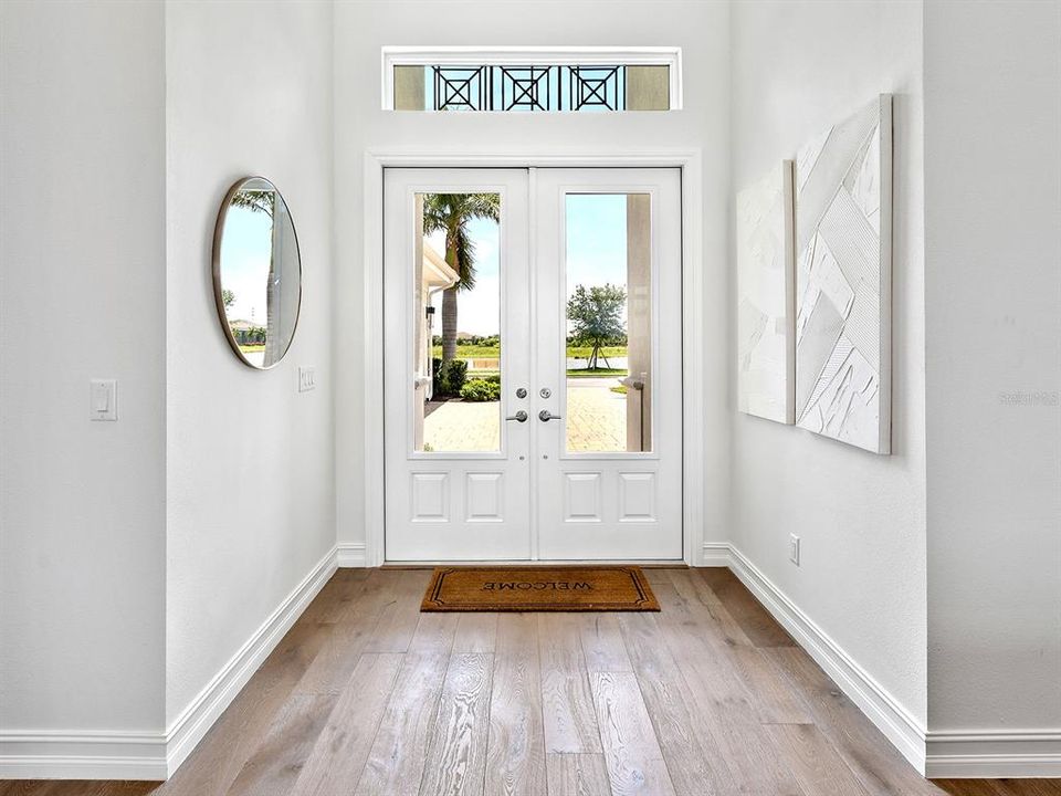 合同活跃: $2,450,000 (3 贝兹, 4 浴室, 3226 平方英尺)