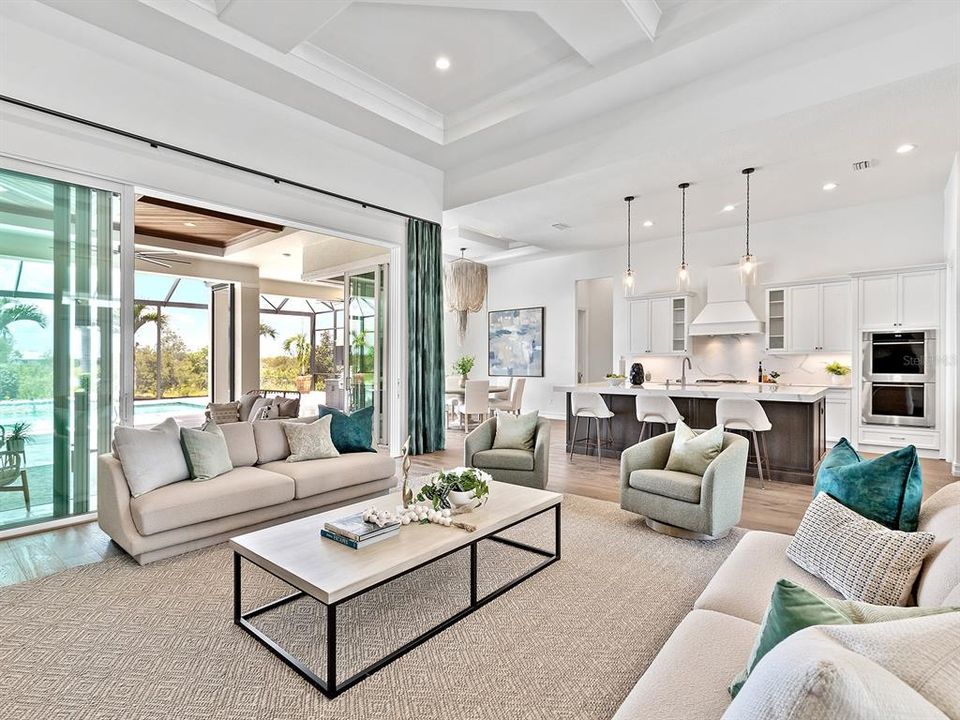 合同活跃: $2,450,000 (3 贝兹, 4 浴室, 3226 平方英尺)