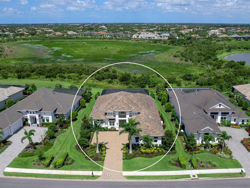 合同活跃: $2,450,000 (3 贝兹, 4 浴室, 3226 平方英尺)