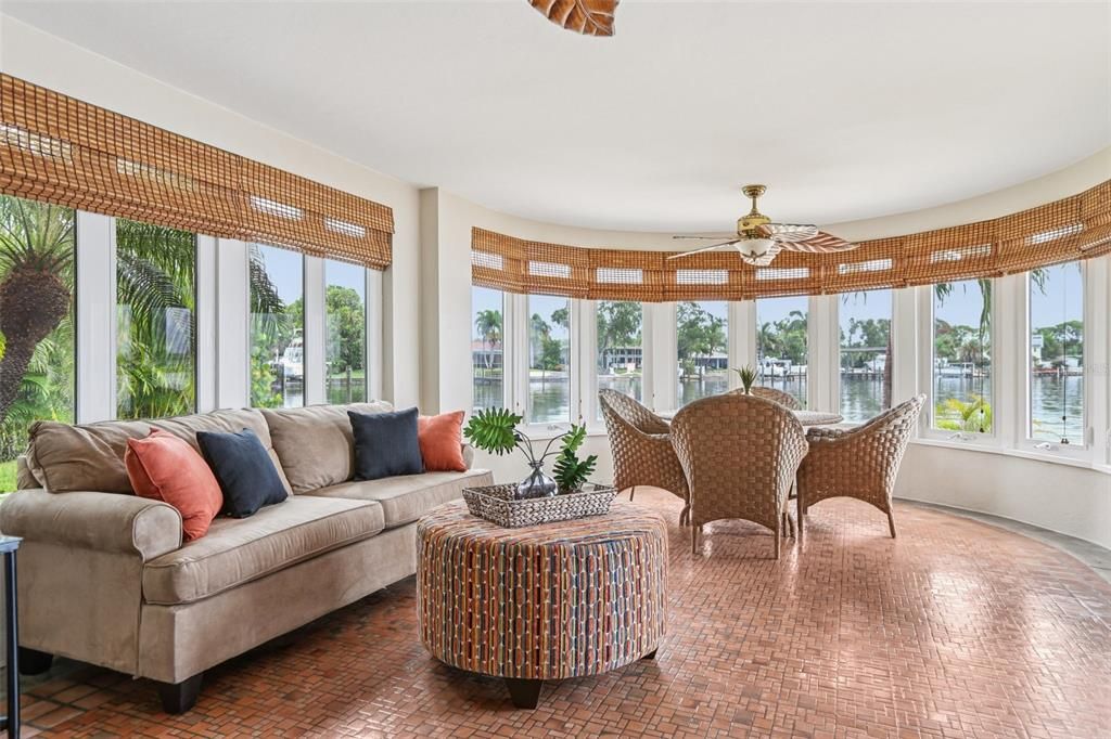 Active With Contract: $1,995,000 (4 beds, 4 baths, 4141 Square Feet)