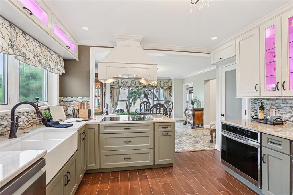 Active With Contract: $1,995,000 (4 beds, 4 baths, 4141 Square Feet)