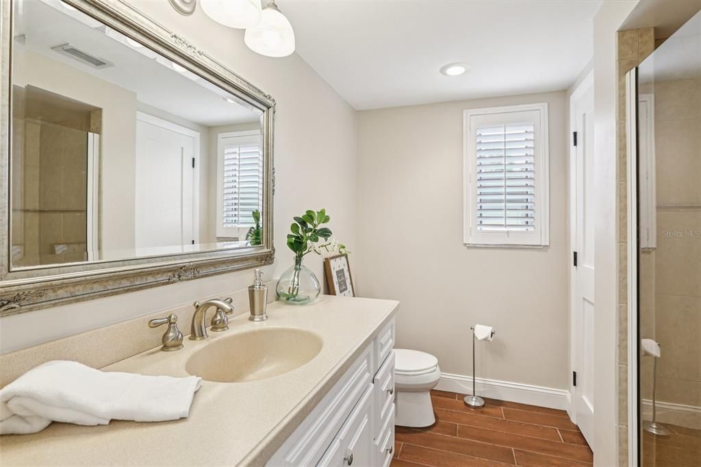 Active With Contract: $1,995,000 (4 beds, 4 baths, 4141 Square Feet)