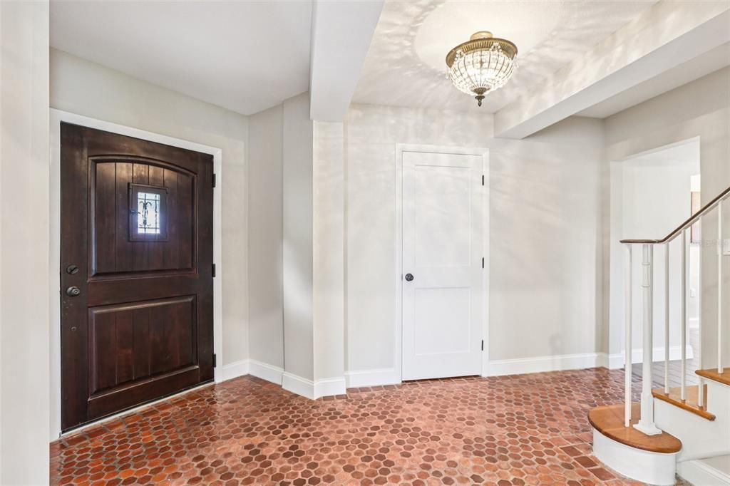 Active With Contract: $1,995,000 (4 beds, 4 baths, 4141 Square Feet)