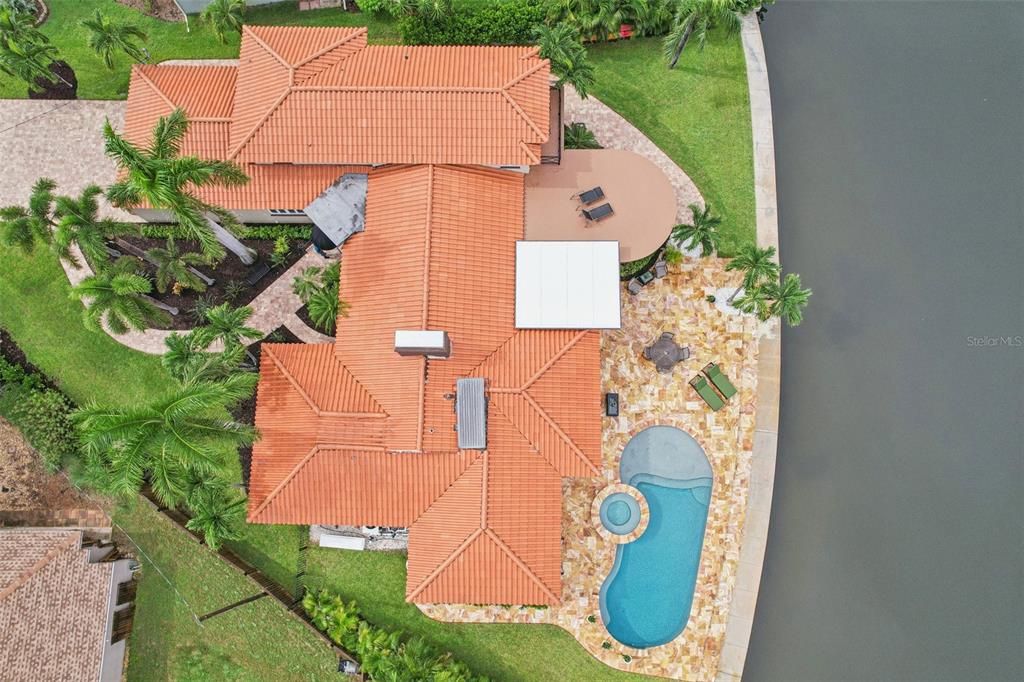 Active With Contract: $1,995,000 (4 beds, 4 baths, 4141 Square Feet)