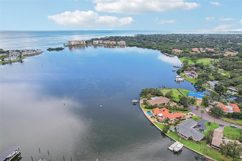 Active With Contract: $1,995,000 (4 beds, 4 baths, 4141 Square Feet)