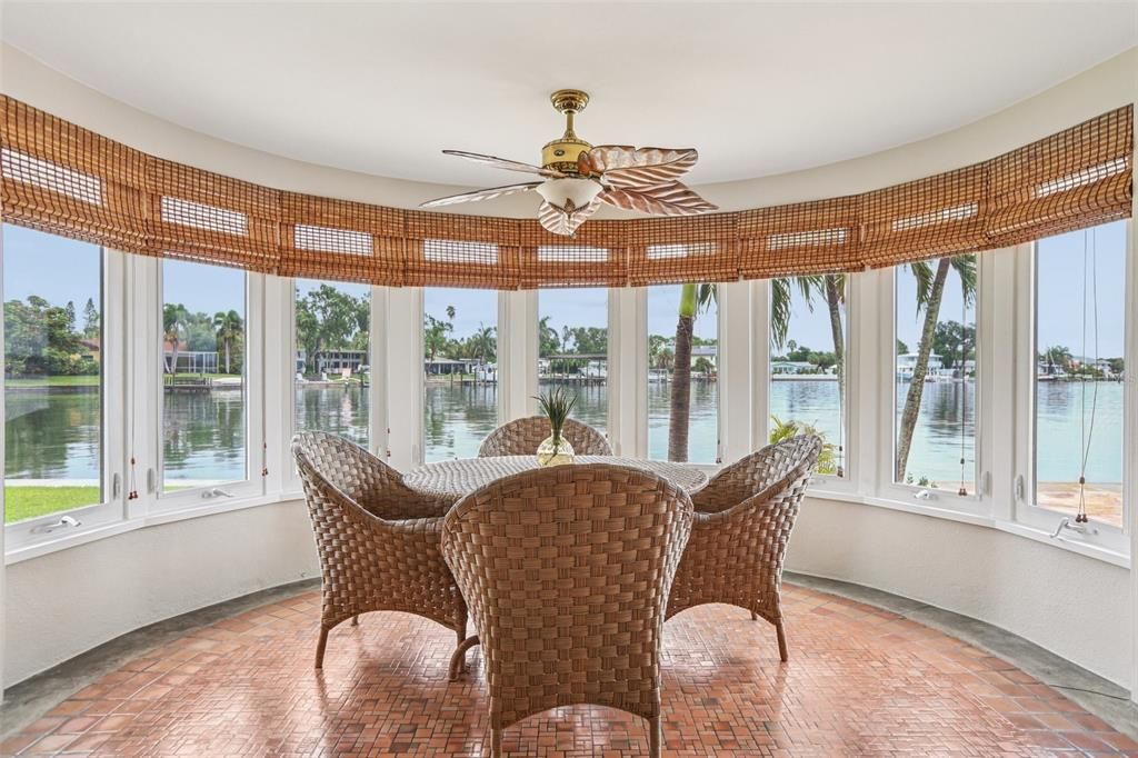 Active With Contract: $1,995,000 (4 beds, 4 baths, 4141 Square Feet)