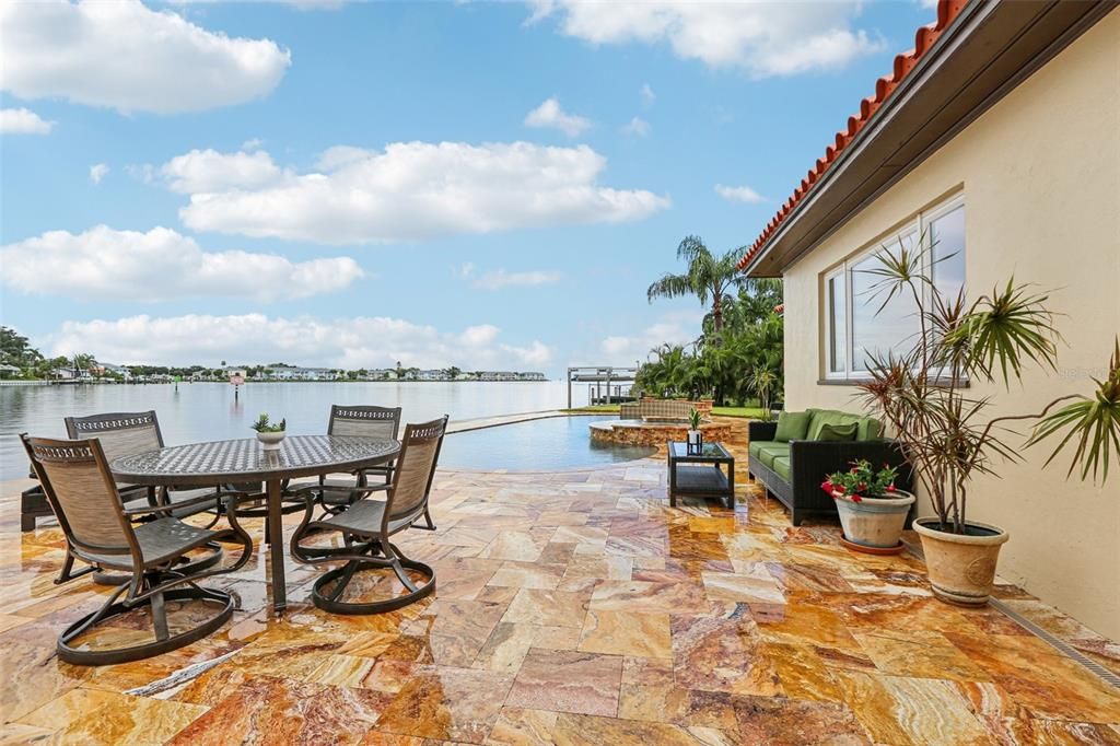 Active With Contract: $1,995,000 (4 beds, 4 baths, 4141 Square Feet)