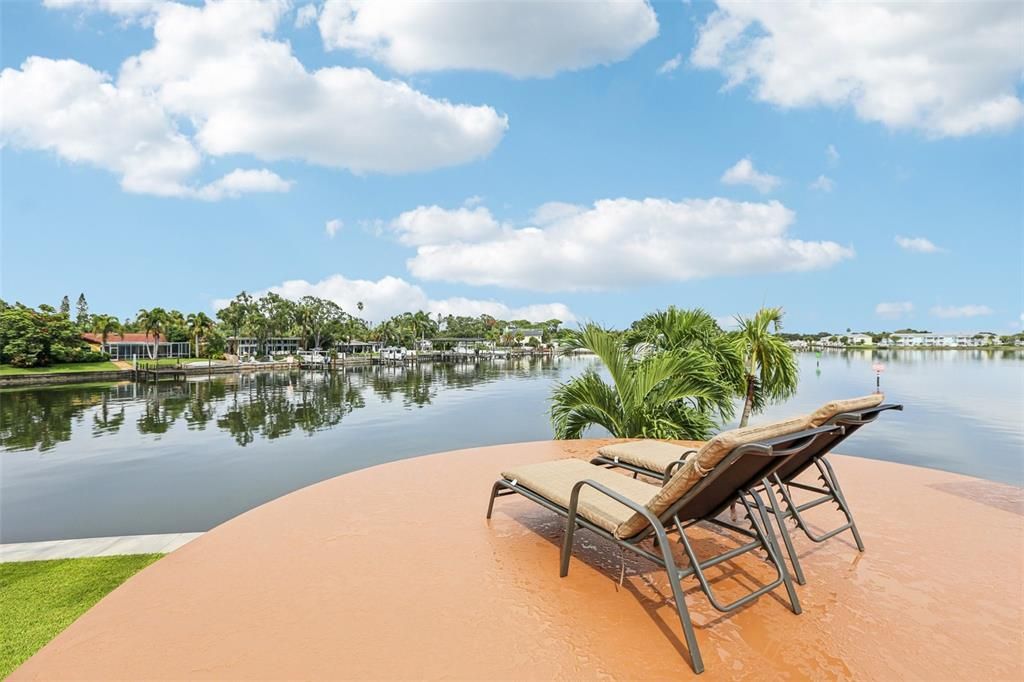 Active With Contract: $1,995,000 (4 beds, 4 baths, 4141 Square Feet)