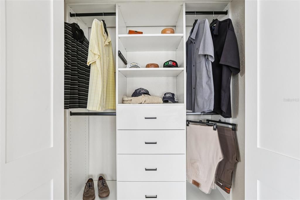 Active With Contract: $1,995,000 (4 beds, 4 baths, 4141 Square Feet)