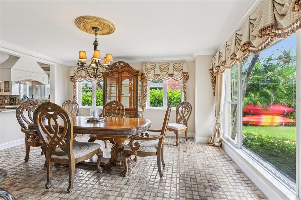 Active With Contract: $1,995,000 (4 beds, 4 baths, 4141 Square Feet)