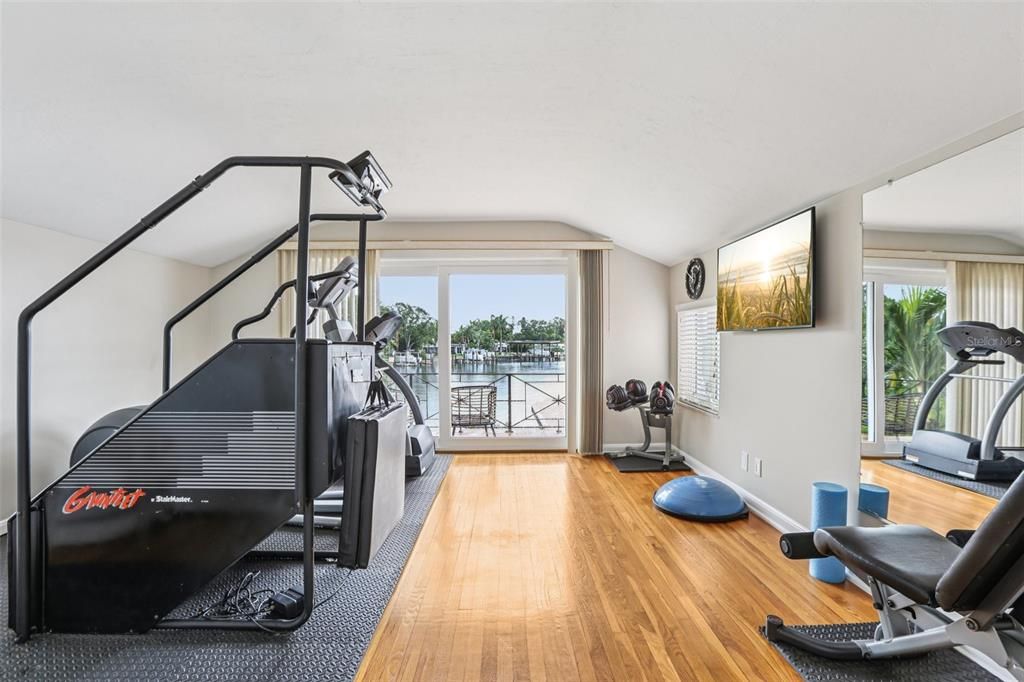 Active With Contract: $1,995,000 (4 beds, 4 baths, 4141 Square Feet)