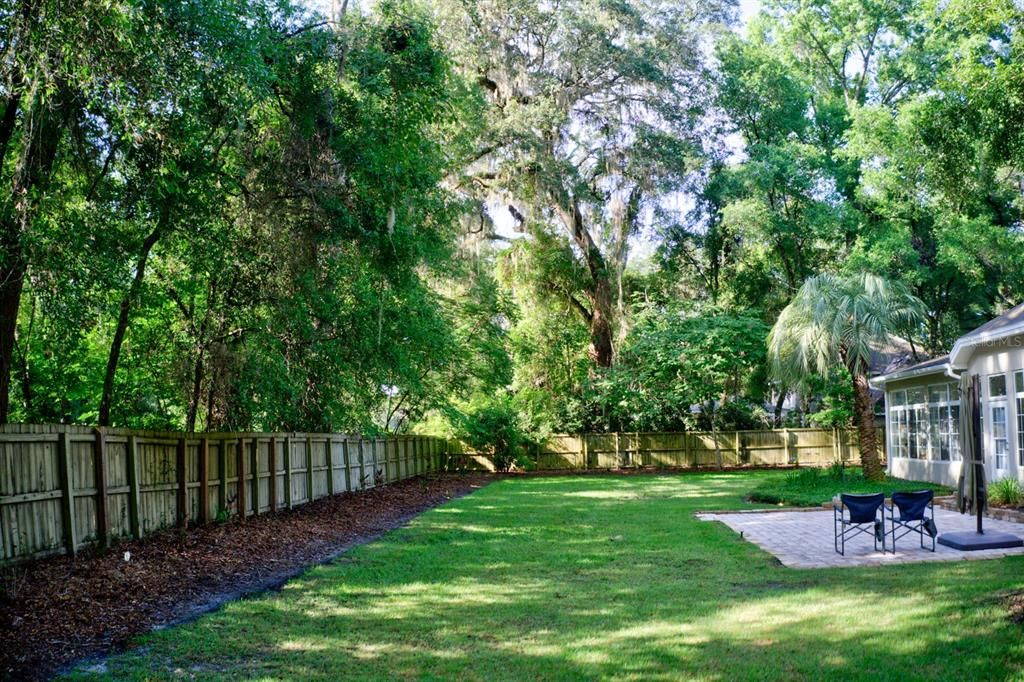 合同活跃: $775,000 (4 贝兹, 3 浴室, 3038 平方英尺)