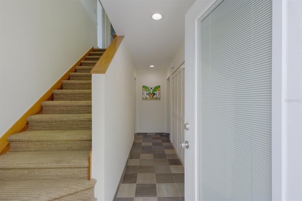 На продажу: $1,775,000 (2 спален, 2 ванн, 1710 Квадратных фут)