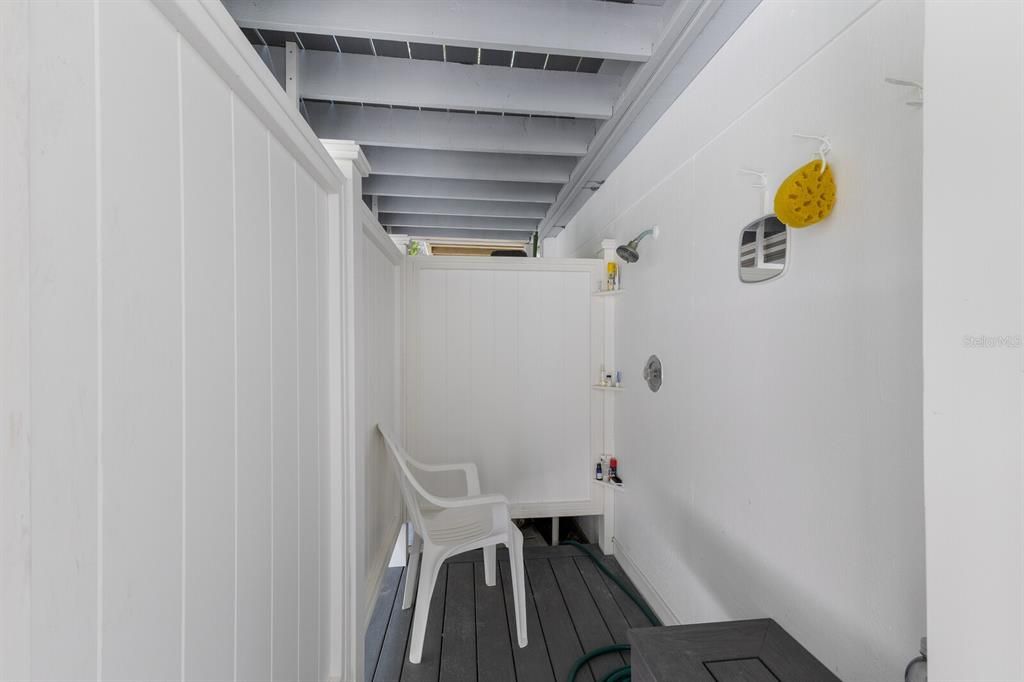 На продажу: $1,775,000 (2 спален, 2 ванн, 1710 Квадратных фут)