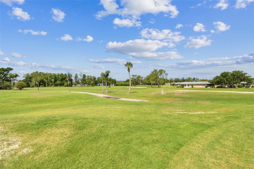 На продажу: $144,900 (2 спален, 1 ванн, 874 Квадратных фут)