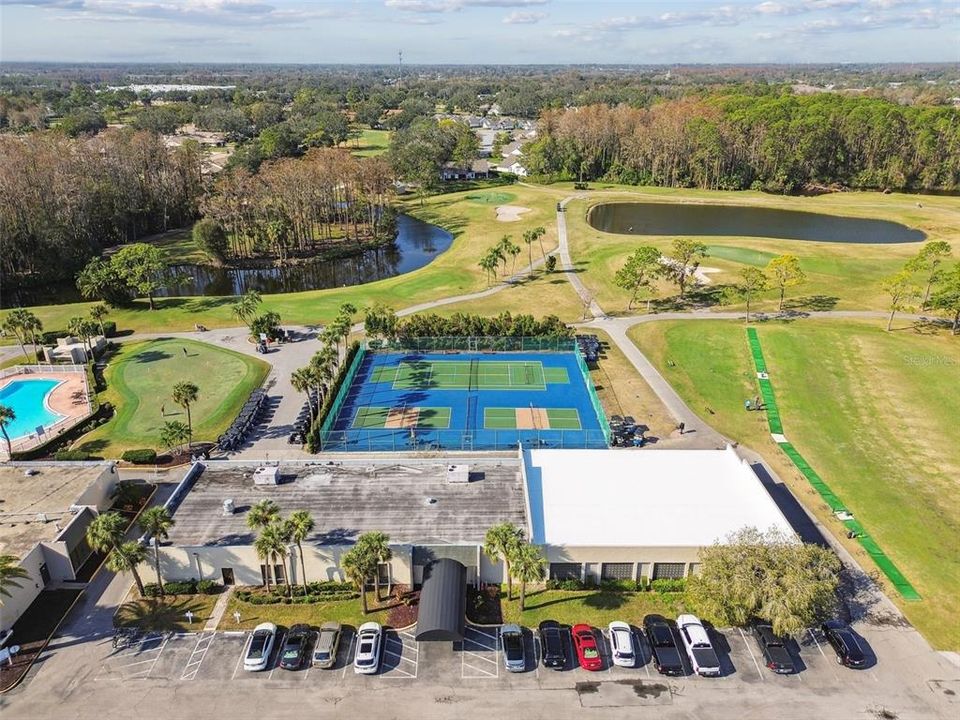 На продажу: $144,900 (2 спален, 1 ванн, 874 Квадратных фут)