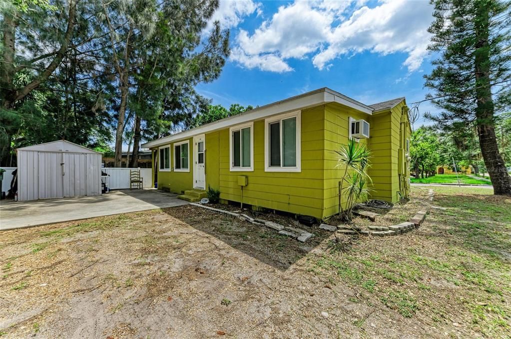 待售: $298,900 (3 贝兹, 0 浴室, 1180 平方英尺)