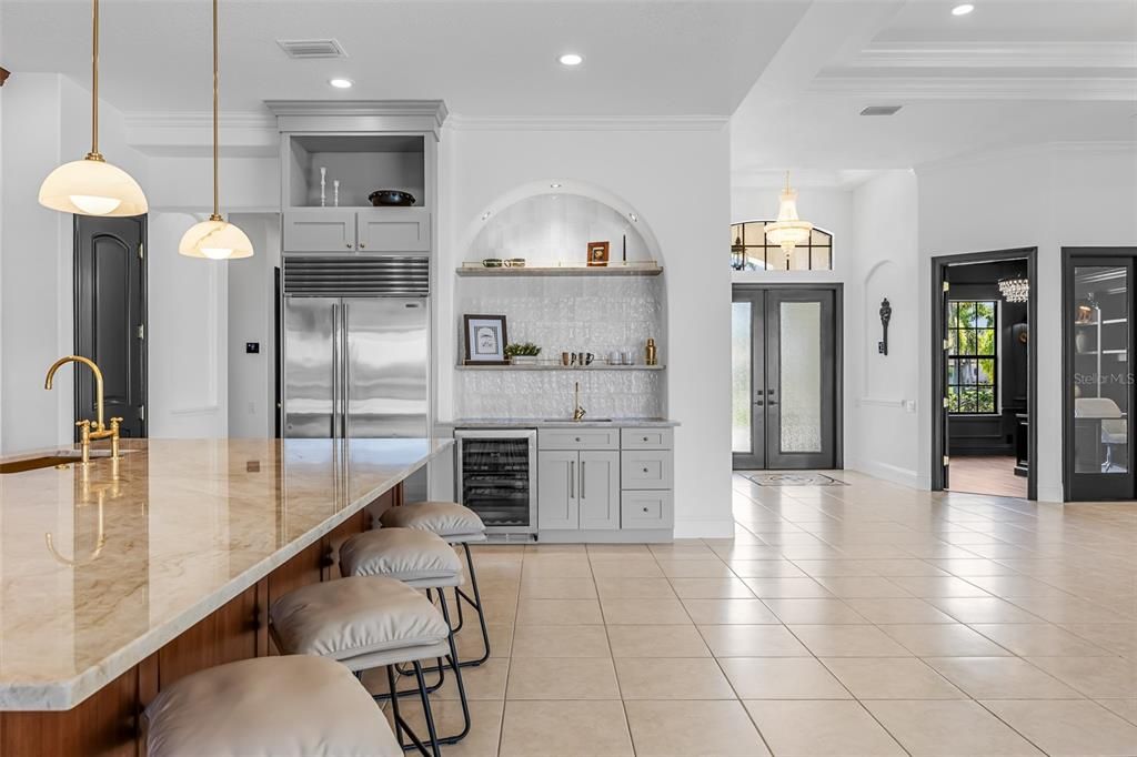 For Sale: $1,825,000 (4 beds, 4 baths, 3685 Square Feet)