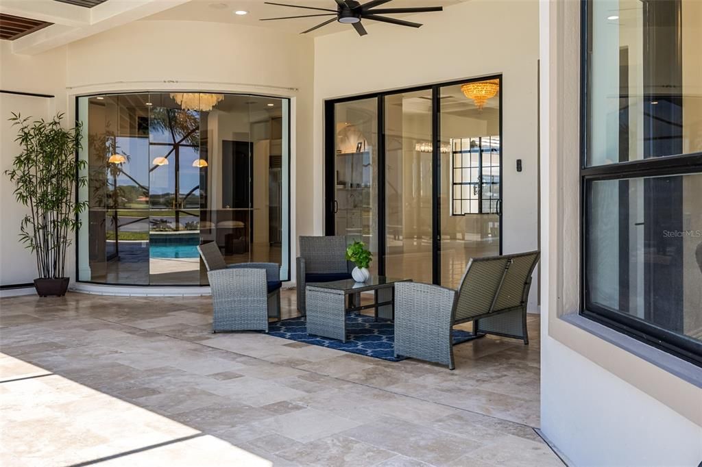 For Sale: $1,825,000 (4 beds, 4 baths, 3685 Square Feet)